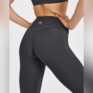 United move high waisted pocked leggings